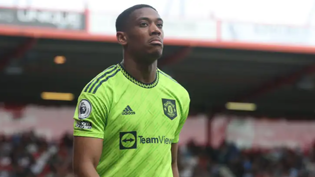 Erik ten Hag fires Anthony Martial warning amid transfer talk - Bóng Đá