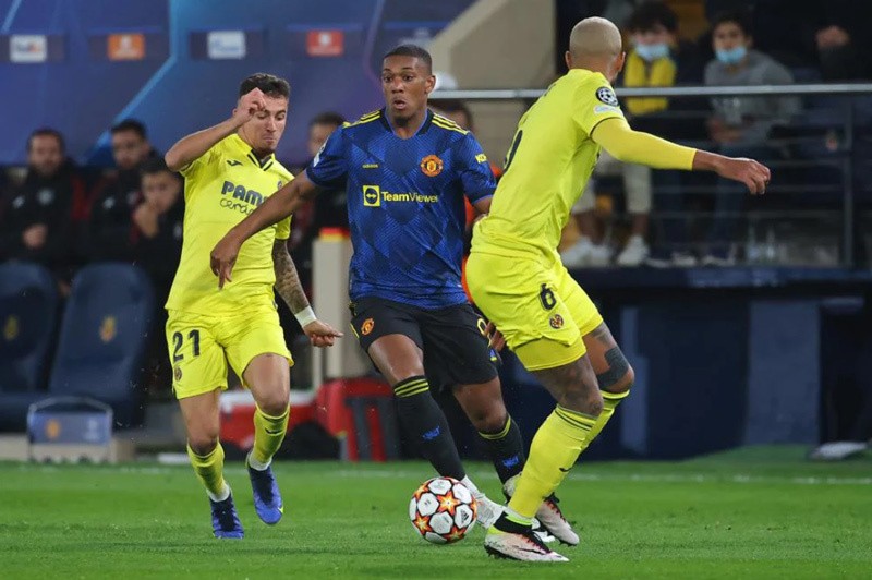 5 thay đổi của Carrick khi M.U hạ Villarreal: Vai trò mới của Ronaldo - Bóng Đá