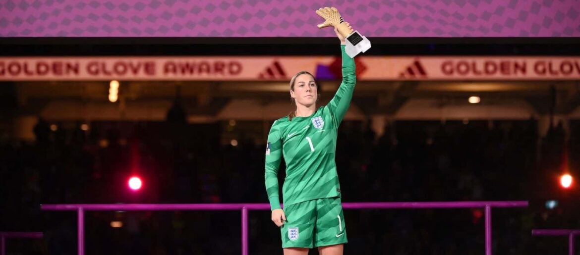 Manchester United reject bid for Mary Earps - Bóng Đá