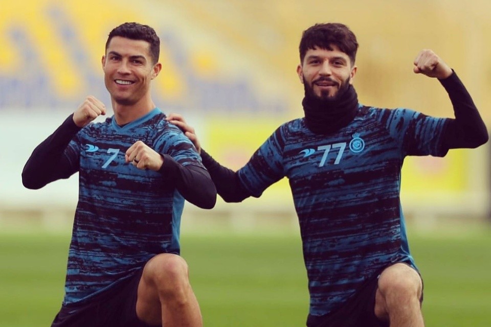  - Bóng Đá