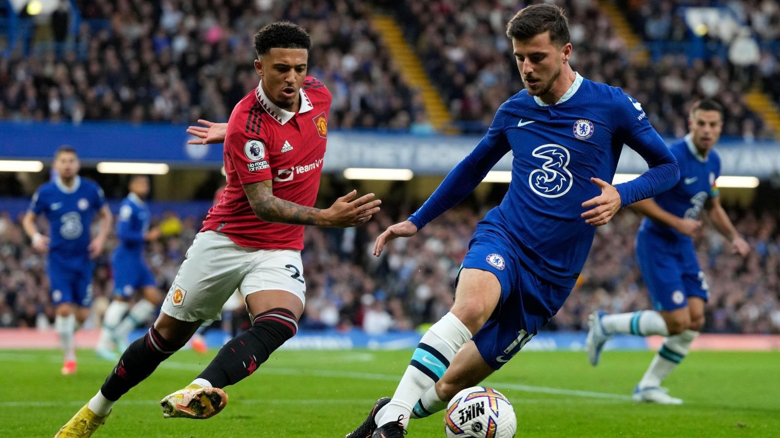 Man Utd làm điều Chelsea không ngờ tới ở vụ Mason Mount - Bóng Đá