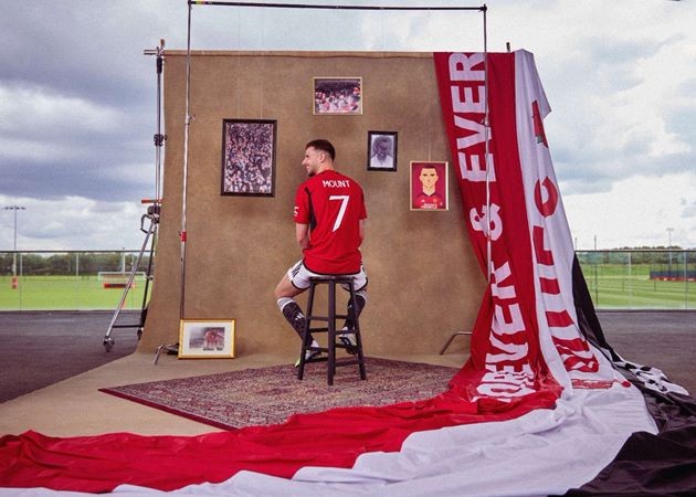 Mason Mount có thể đã cứu Garnacho 