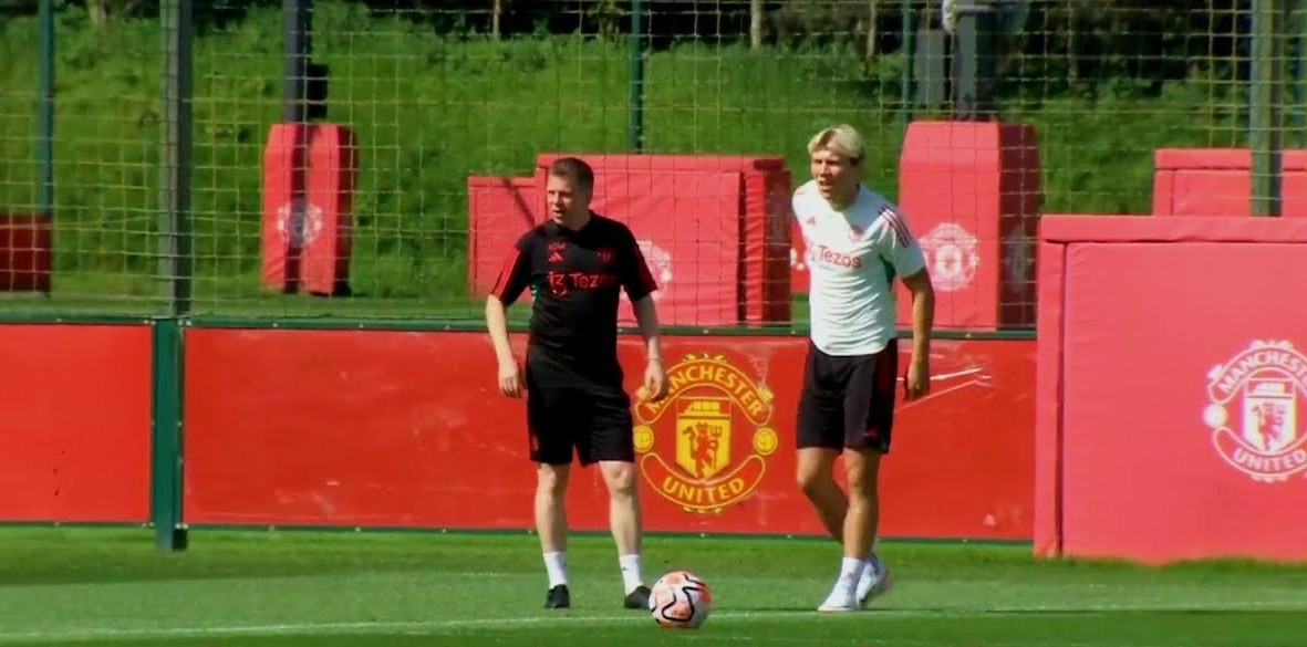 Lần đầu của Rasmus Hojlund ở Man Utd - Bóng Đá