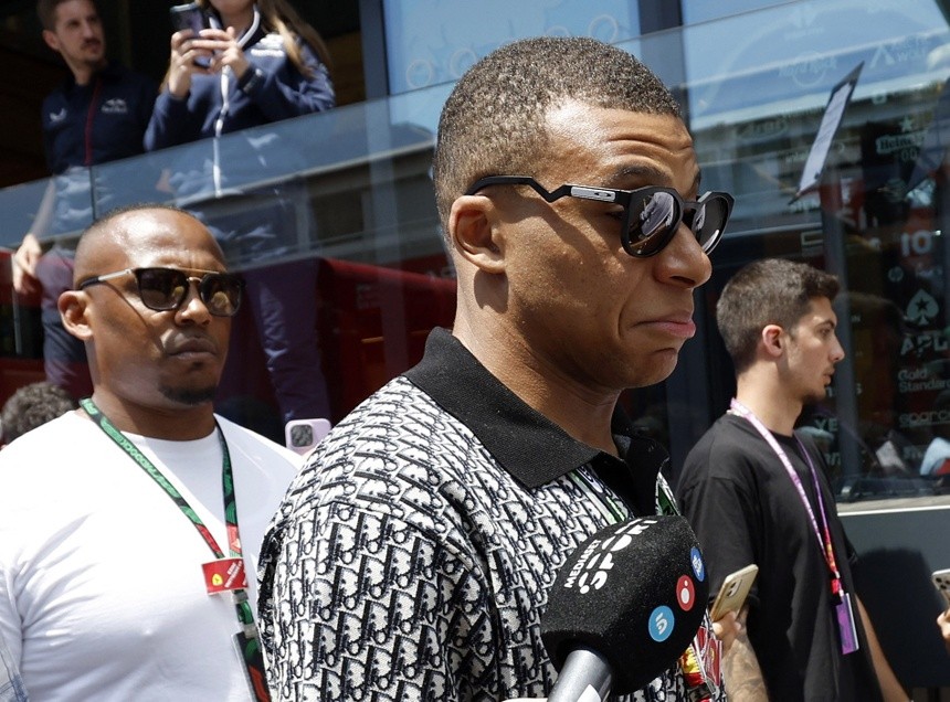 Mbappe đang phá hỏng kế hoạch của PSG - Bóng Đá