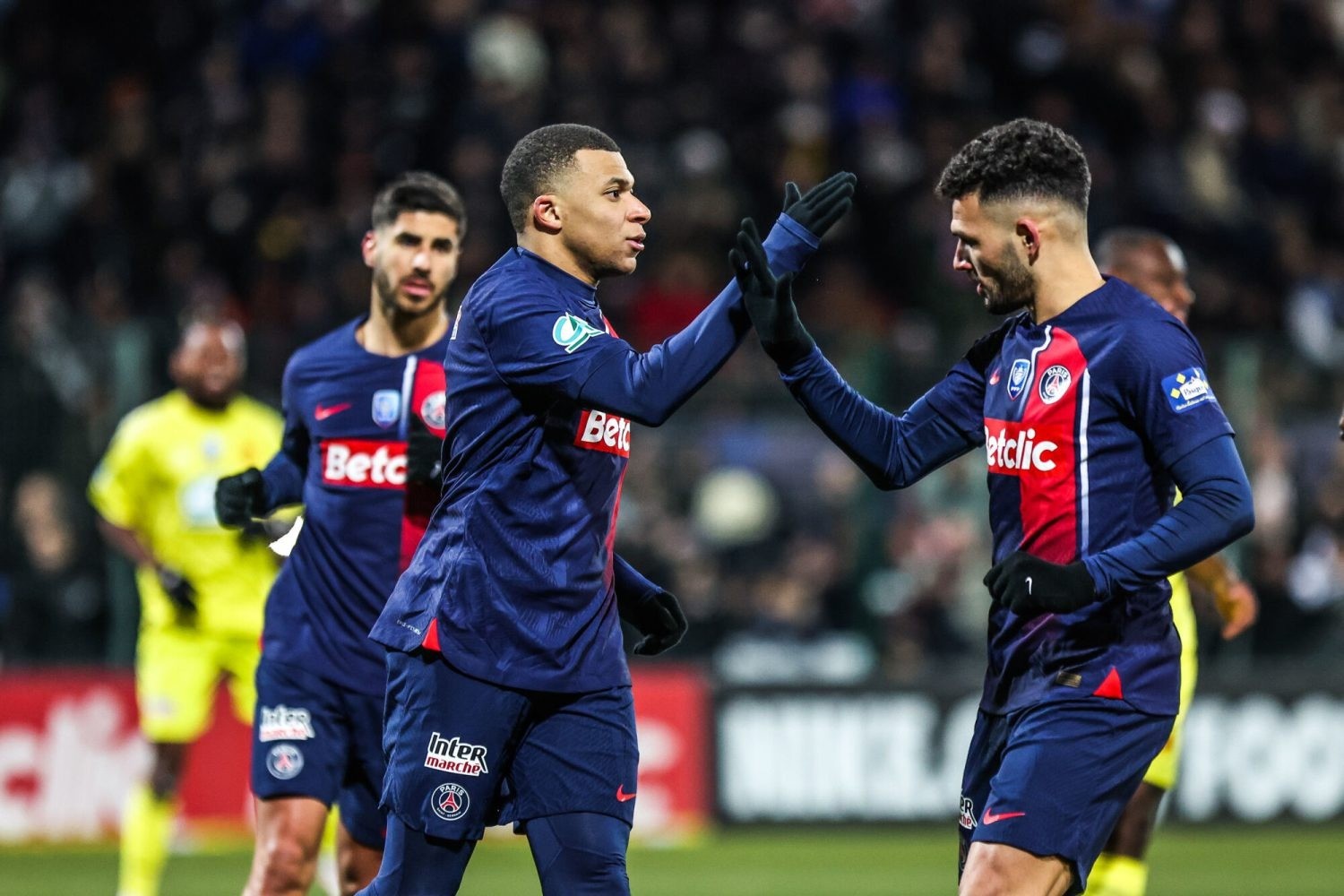 Antoine Simonneau - Journalist Urges Kylian Mbappé to Act Fast for Real Madrid Transfer PSG Talk 15:18  - Bóng Đá