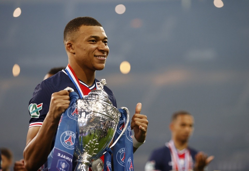 So sánh Mbappe và Haaland - Bóng Đá