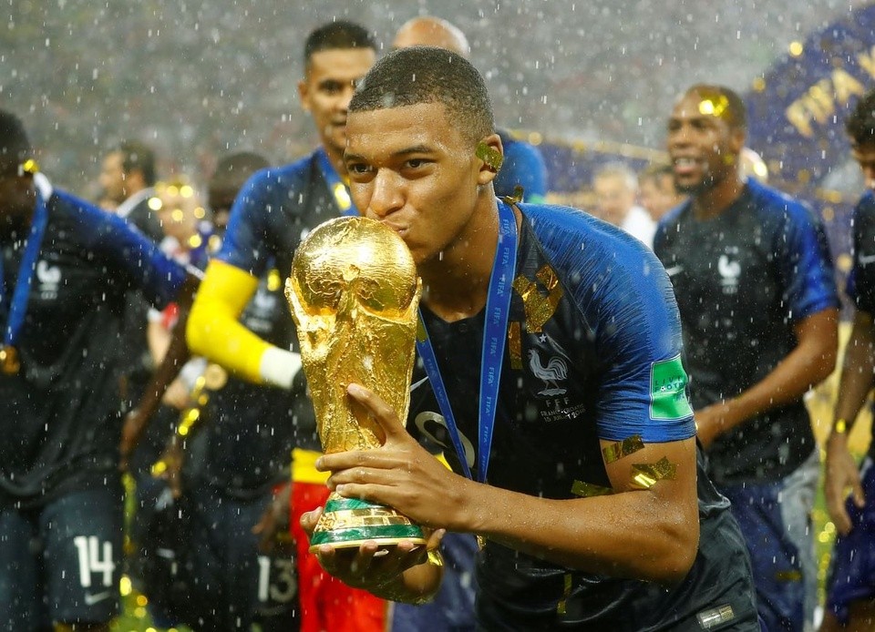 So sánh Mbappe và Haaland - Bóng Đá