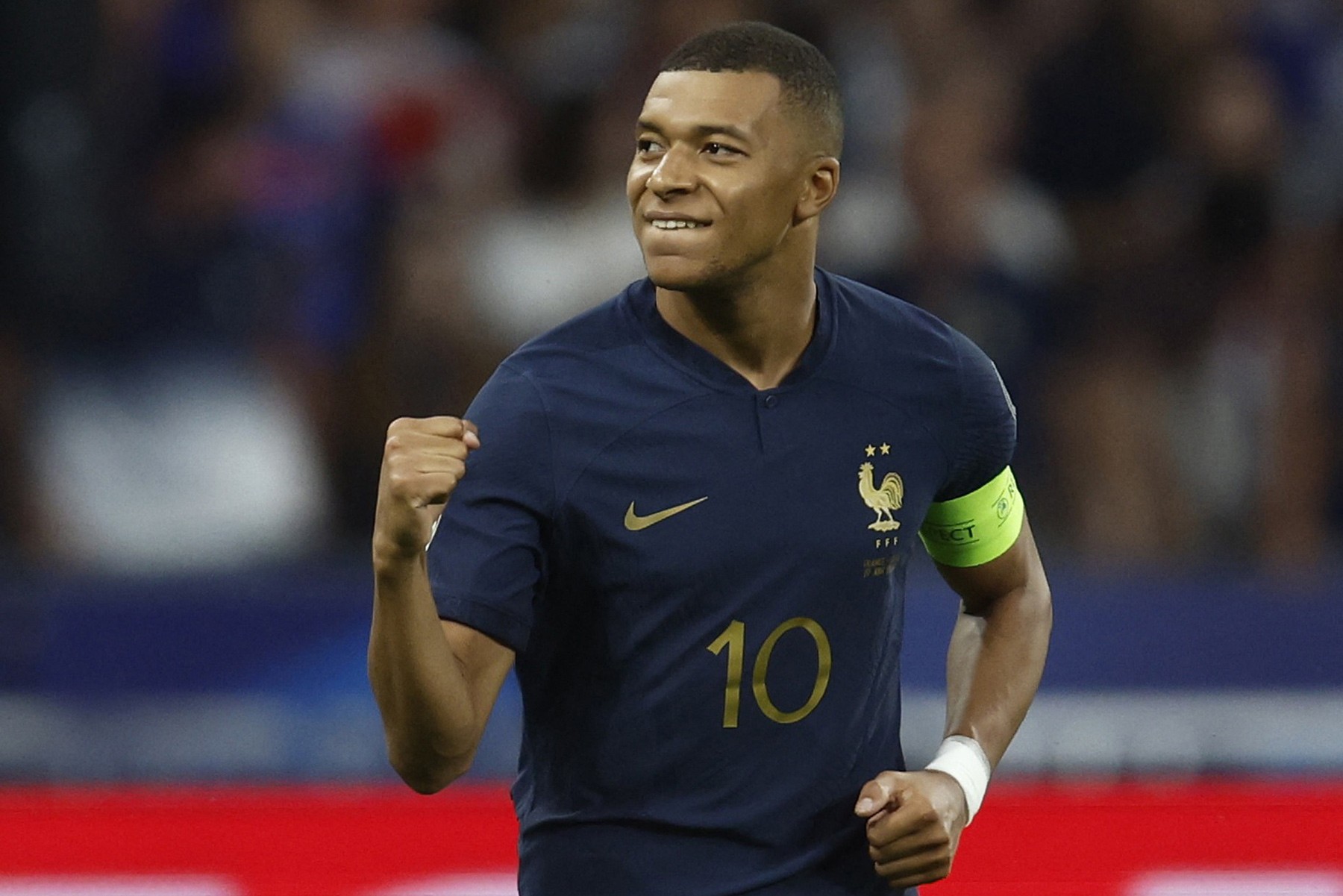 Real Madrid: Chờ bộ đôi trong mơ Mbappe cùng Vinicius - Bóng Đá