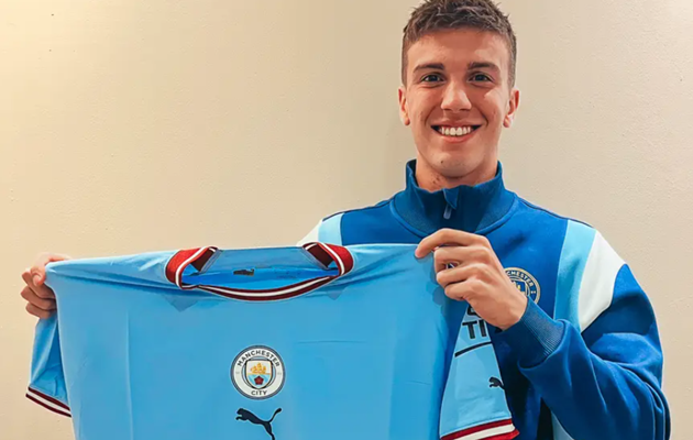 CHÍNH THỨC! Man CITY SIGN MAXIMO PERRONE FROM VELEZ SARSFIELD - Bóng Đá