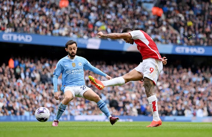 Gabriel Jesus praises key change made by Arsenal players to earn draw against Manchester City - Bóng Đá