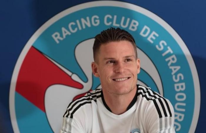 Đội hình tiêu biểu vòng 16 Ligue 1: Nỗi thất vọng PSG, gã du mục Châu Âu - Bóng Đá