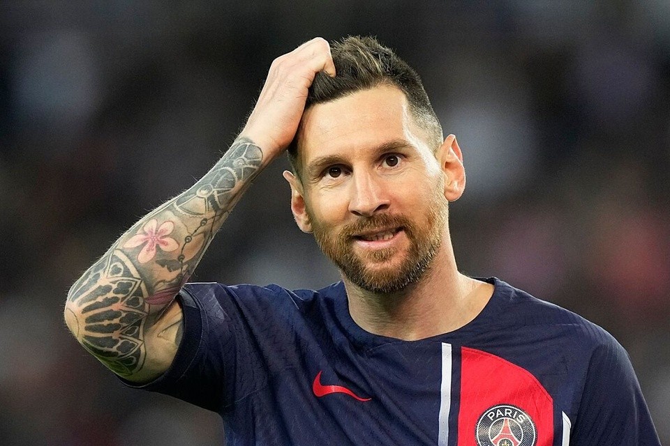 Xavi: 'Tuần tới, tương lai Messi sẽ rõ' - Bóng Đá
