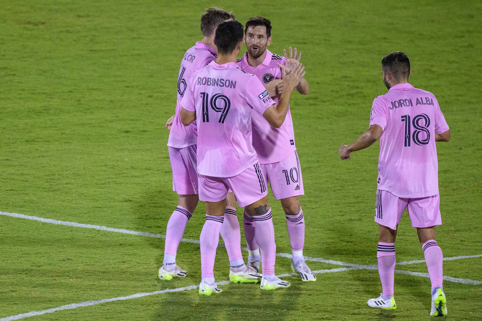 Messi: Người cách mạng Inter Miami và bóng đã Mỹ - Bóng Đá