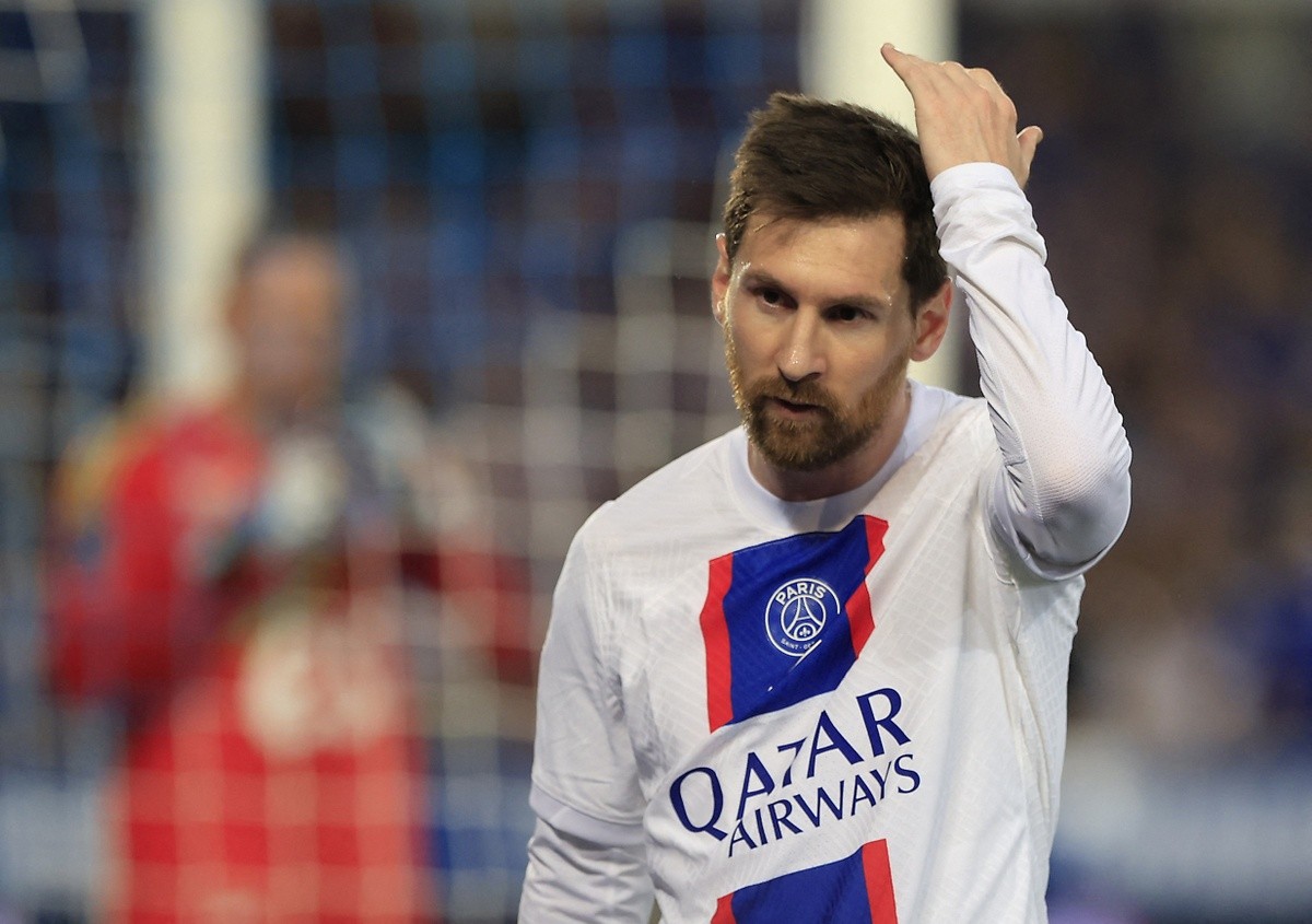 Kế hoạch chiêu mộ Messi của Barca dễ phá sản - Bóng Đá