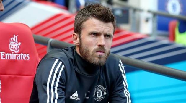 'I'm sure they can adapt': Carrick says Man United players will adjust to any new coach - Bóng Đá