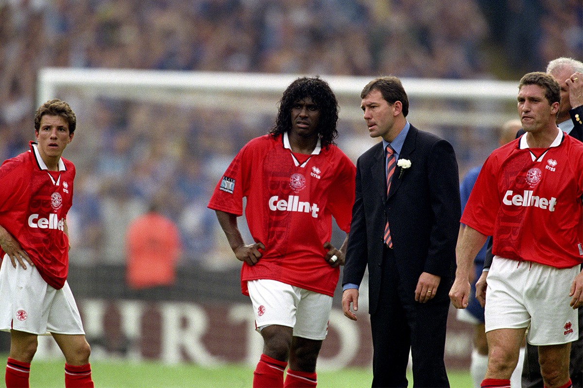 Quên Everton đi, xuất hiện CLB bị trừ điểm cay đắng nhất lịch sử Premier League - Bóng Đá