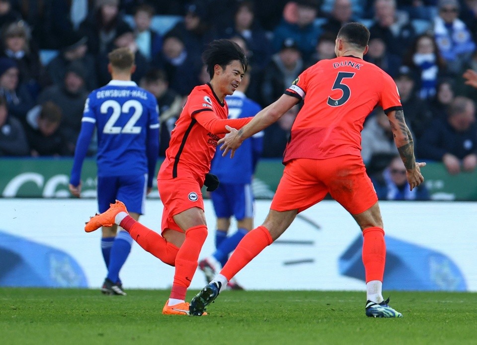 Kaoru Mitoma lại tỏa sáng ở Premier League - Bóng Đá