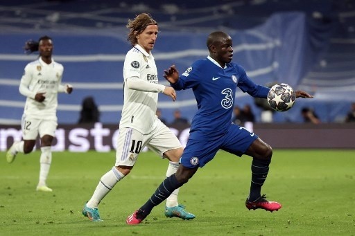 Không phải Benzema, Modric mới là cái tên đáng sợ nhất với Chelsea - Bóng Đá