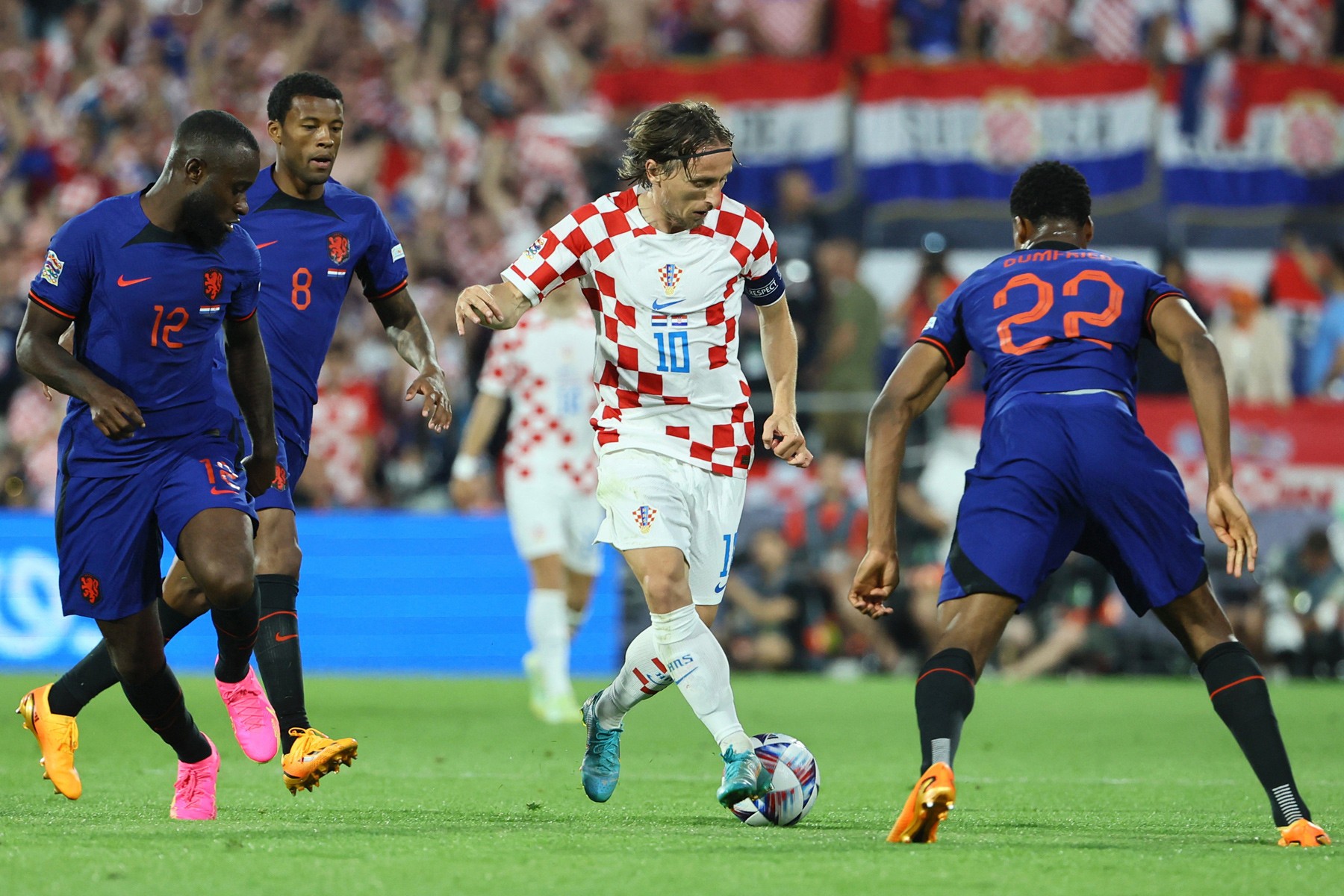 Croatia đấu Tây Ban Nha: Phù thủy Zlatko Dalic - Bóng Đá