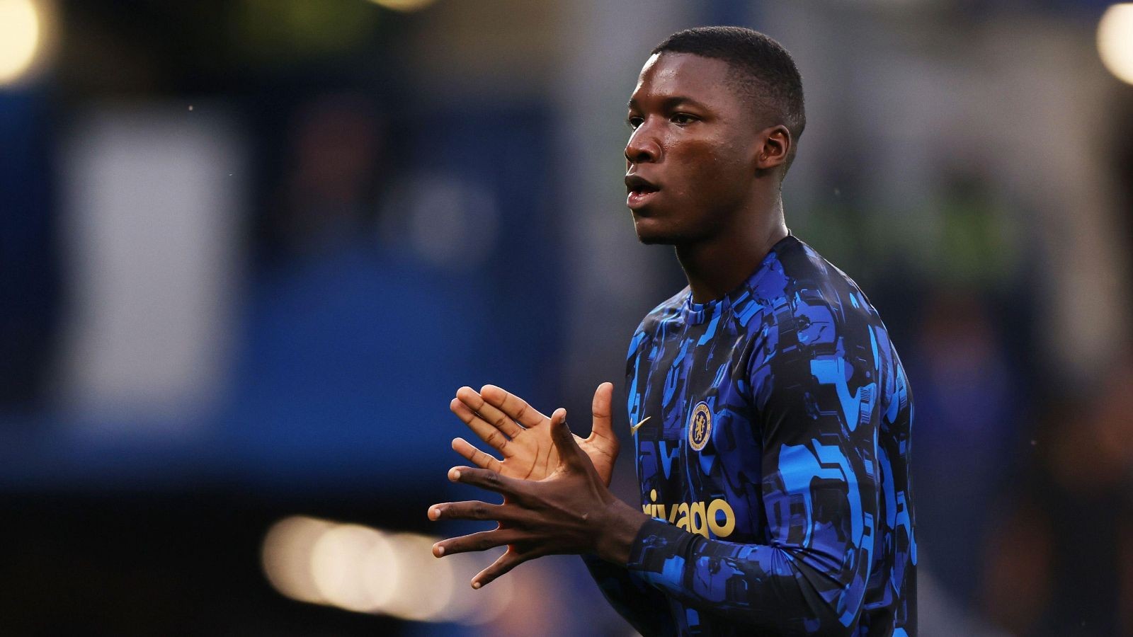 Rõ lý do Caicedo có khởi đầu tồi tệ cùng Chelsea - Bóng Đá