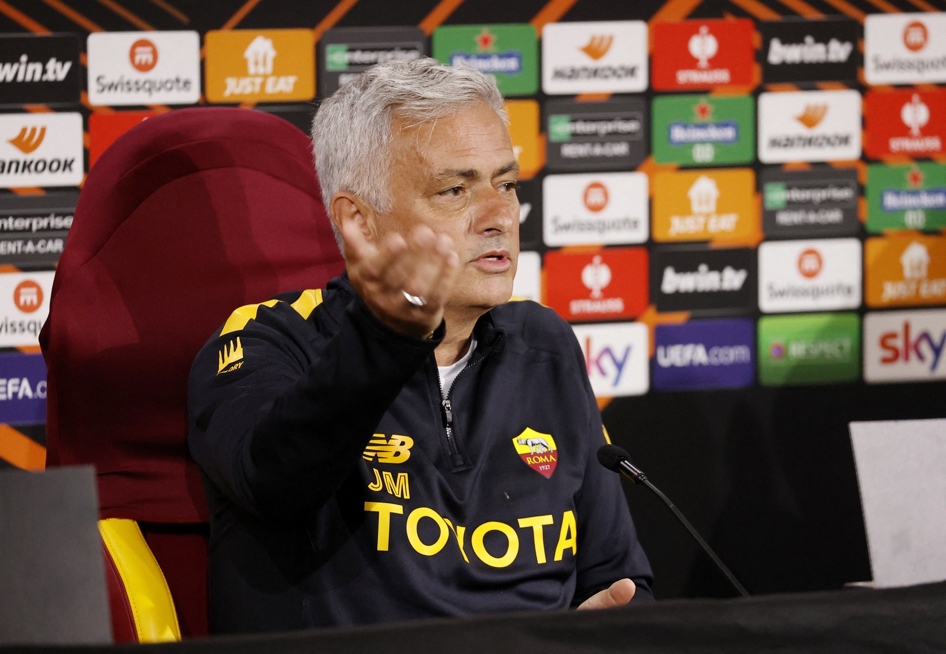 Mourinho đặc biệt hơn mọi người tưởng - Bóng Đá