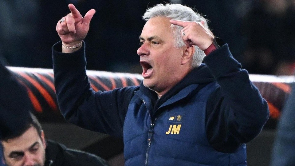 Mourinho có thể rời Roma - Bóng Đá
