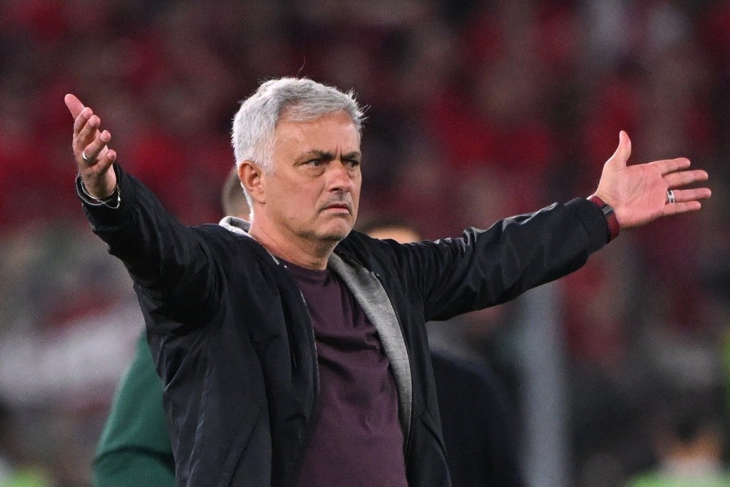 Mourinho đặc biệt hơn mọi người tưởng - Bóng Đá