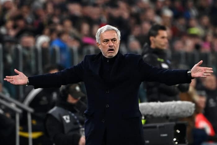 Jose Mourinho đã đúng về Arsenal - Bóng Đá