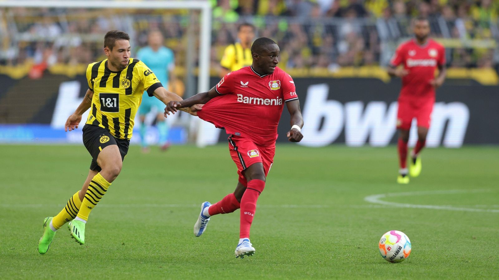 Moussa Diaby wants Premier League move - Bóng Đá