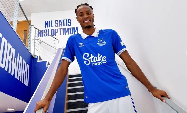 Official: Youssef Chermiti joins Everton on permanent deal from Sporting