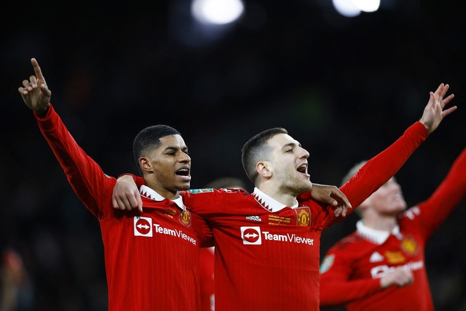 Sức mạnh và quyền lực của MU trở lại - Bóng Đá