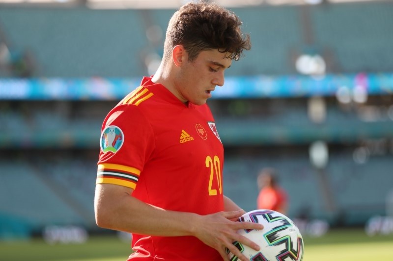 10 thương vụ bán cầu thủ có giá nhất của MU - Bóng Đá