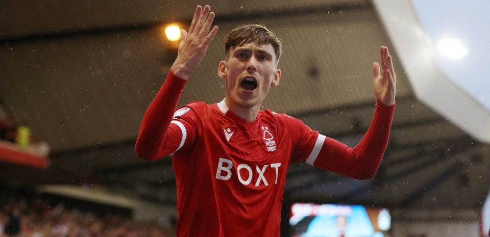 10 thương vụ bán cầu thủ có giá nhất của MU - Bóng Đá