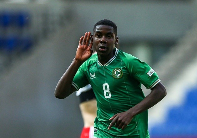 Manchester United set to battle Newcastle and Arsenal for 16-year-old talent Romeo Akachukwu - Bóng Đá