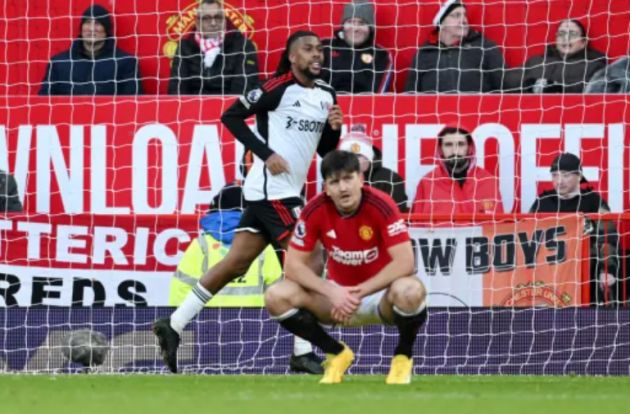 Jamie Carragher responds to Erik ten Hag over ‘unfair criticism’ on Manchester United’s defence - Bóng Đá