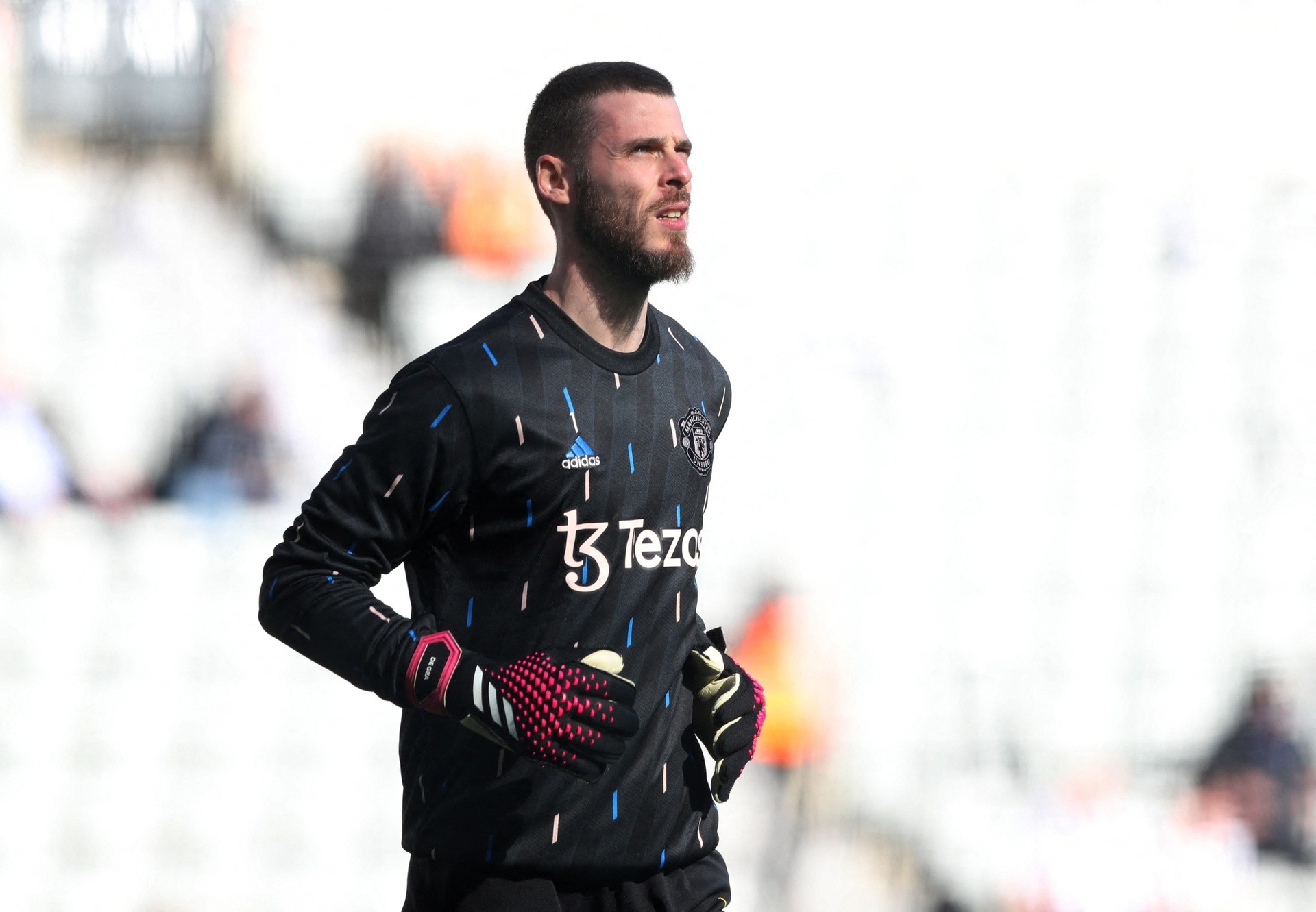 De Gea lỗi thời, xứng đáng phải ra đi - Bóng Đá