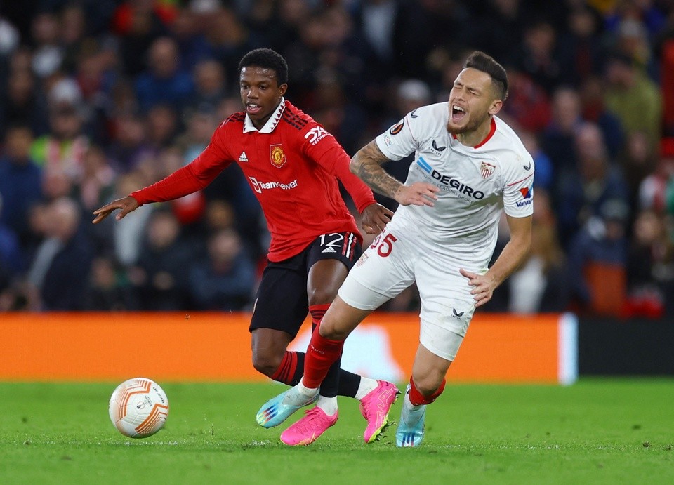 Man United mất một đội hình vì bão chấn thương - Bóng Đá