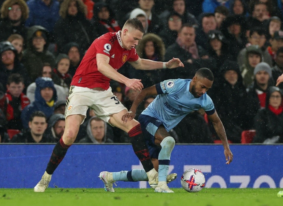 Man United mất một đội hình vì bão chấn thương - Bóng Đá