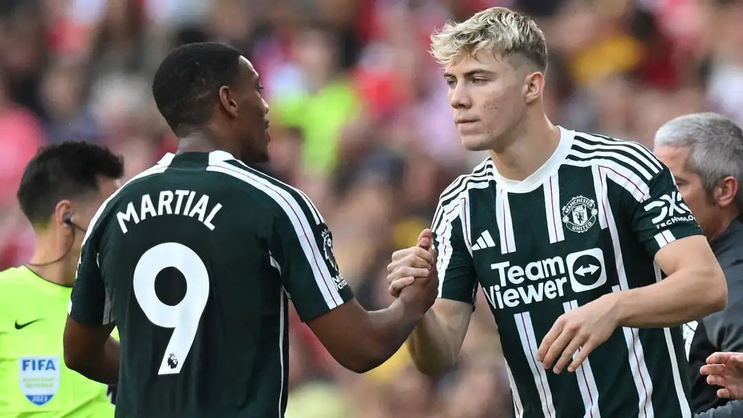 Quên Hojlund đi, M.U xuất hiện một hung thần trước Everton - Bóng Đá