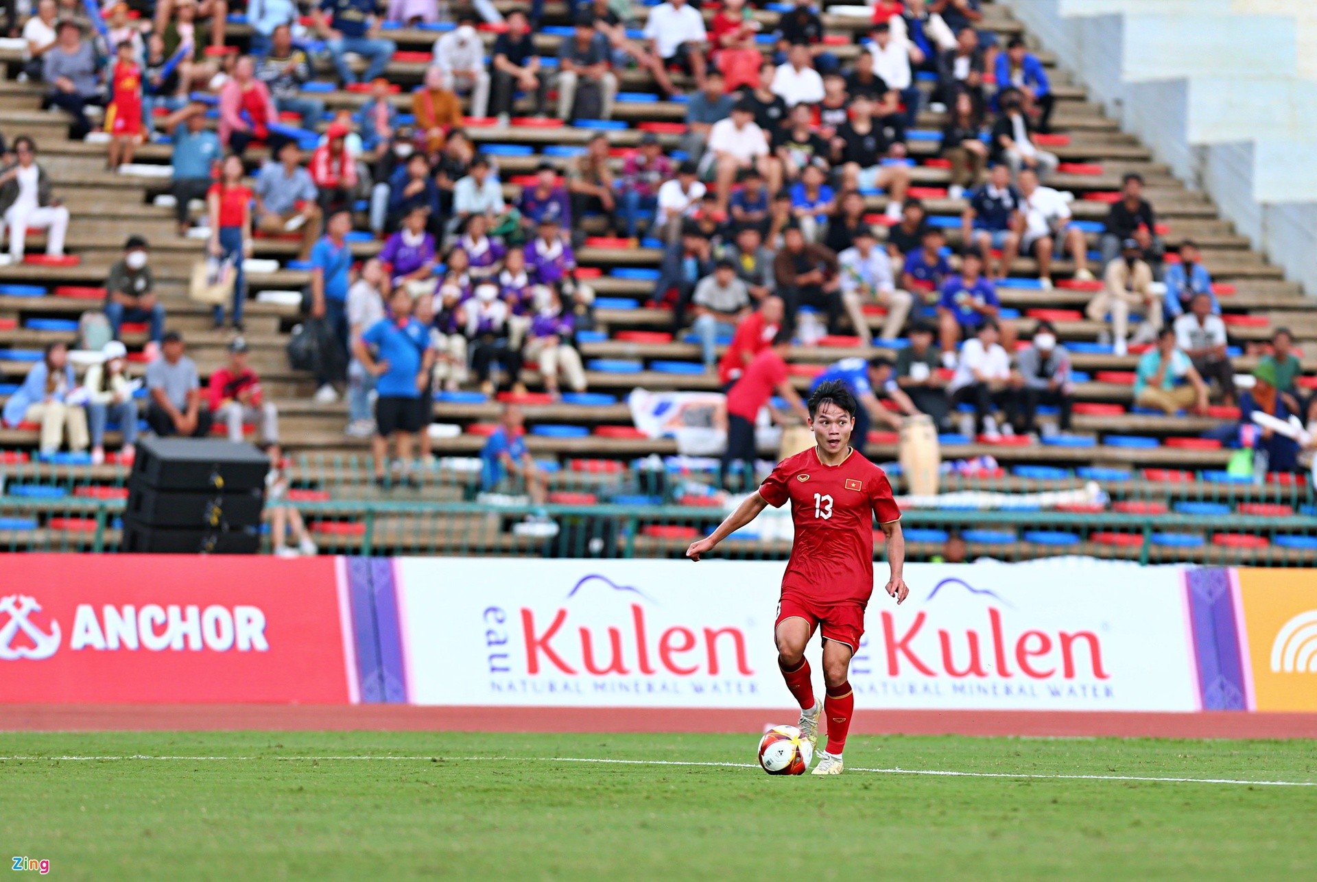 Hậu vệ U22 Việt Nam suýt lập hat-trick vào lưới Myanmar - Bóng Đá