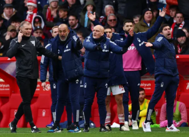 Liverpool benefitted from referee mistake in Nottingham Forest win, says Mark Clattenburg - Bóng Đá
