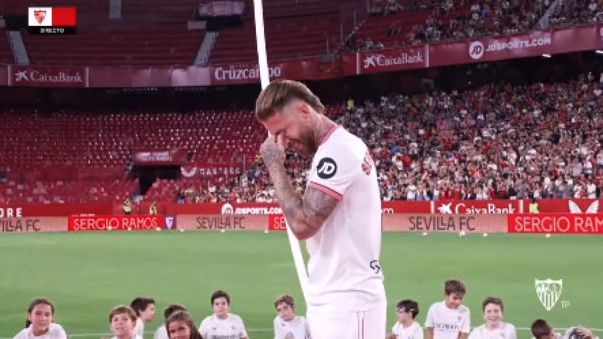 Sergio Ramos bật khóc - Bóng Đá