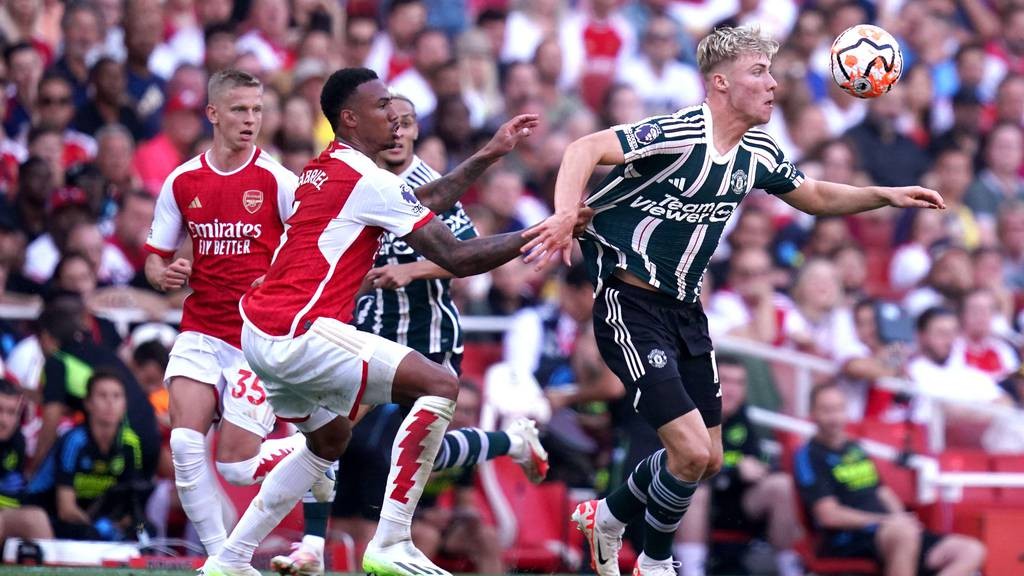 Ten Hag gặp vấn đề với 3 cầu thủ, có Hojlund và tân binh khác - Bóng Đá