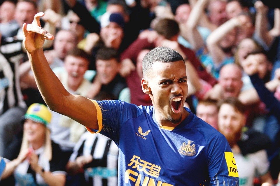 Newcastle đẩy Man United xuống thứ 4 - Bóng Đá