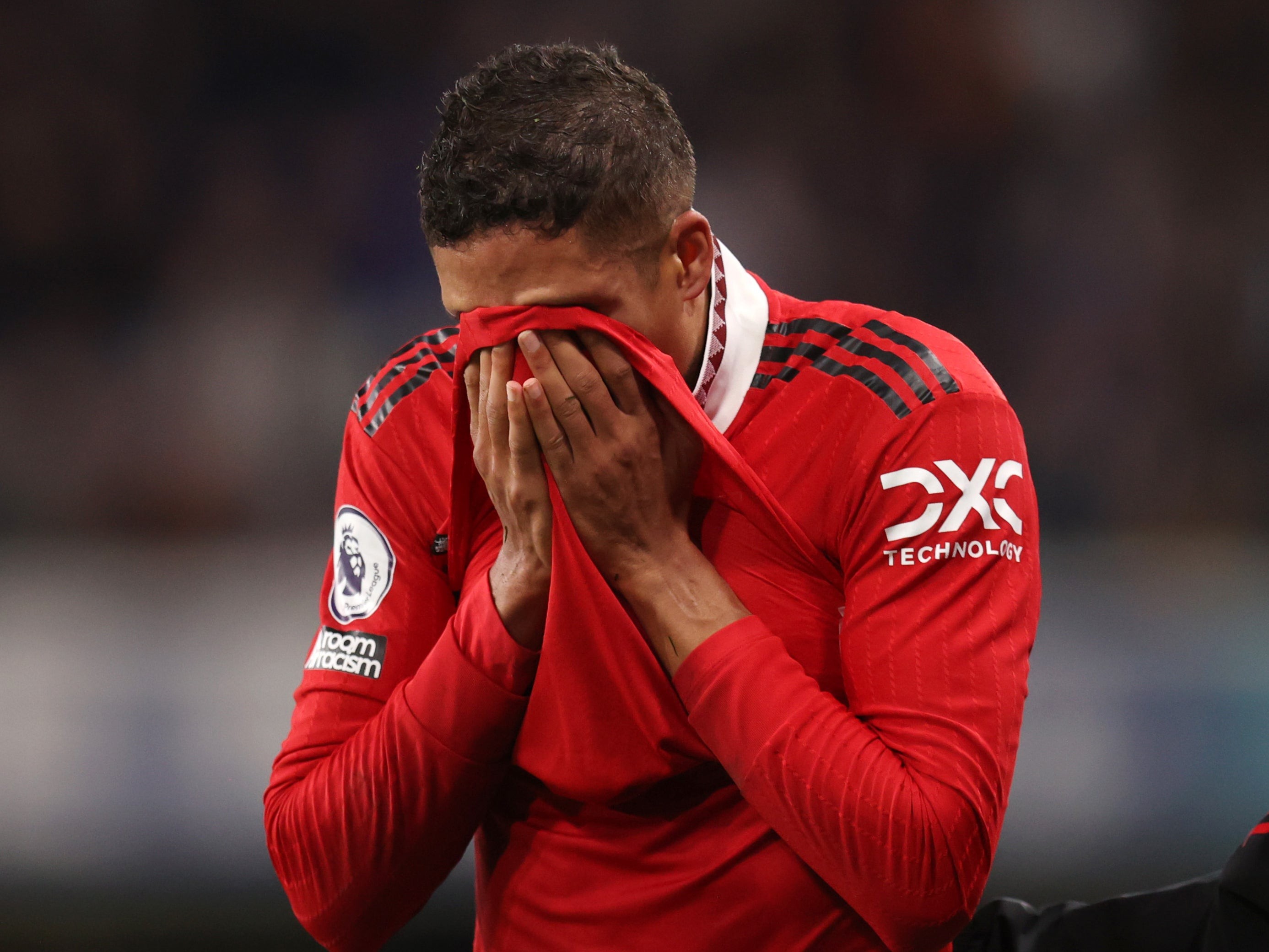 Man Utd bị lừa vụ Raphael Varane? - Bóng Đá