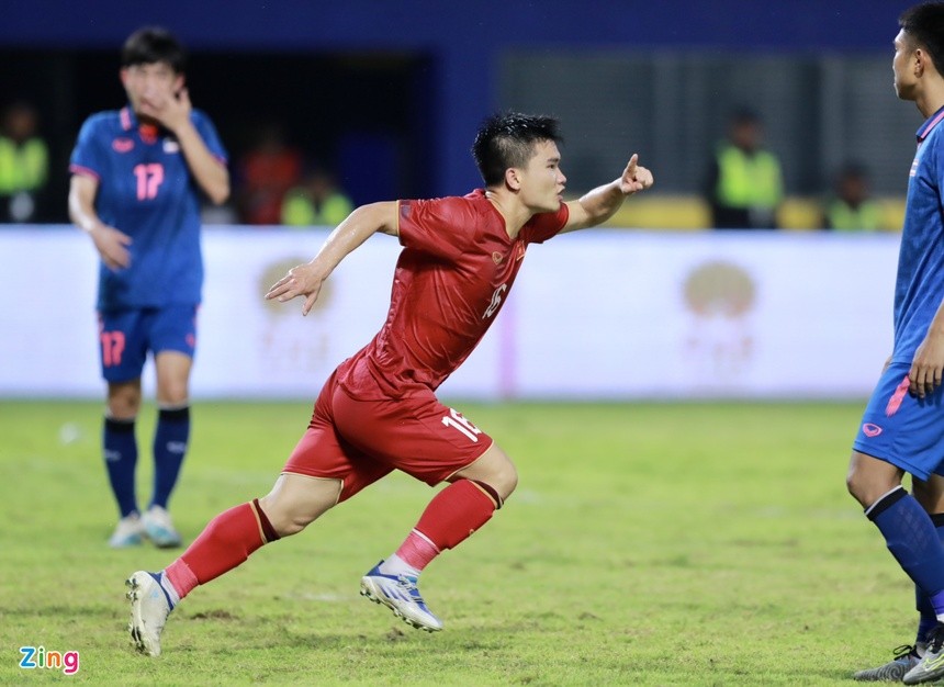 HLV Troussier: U22 Việt Nam không nói miệng về sự tự tin - Bóng Đá