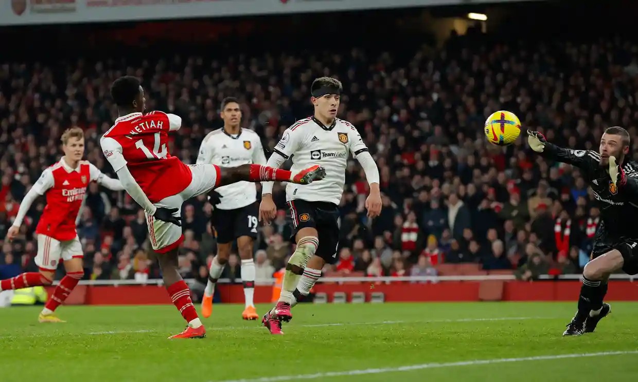 Jamie Carragher reveals ‘worry’ over Manchester United and makes Premier League top-four prediction - Bóng Đá