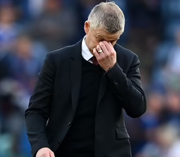 Gary Neville insists he will NEVER call for a manager to be sacked after being pressed on Solskjaer's future - Bóng Đá
