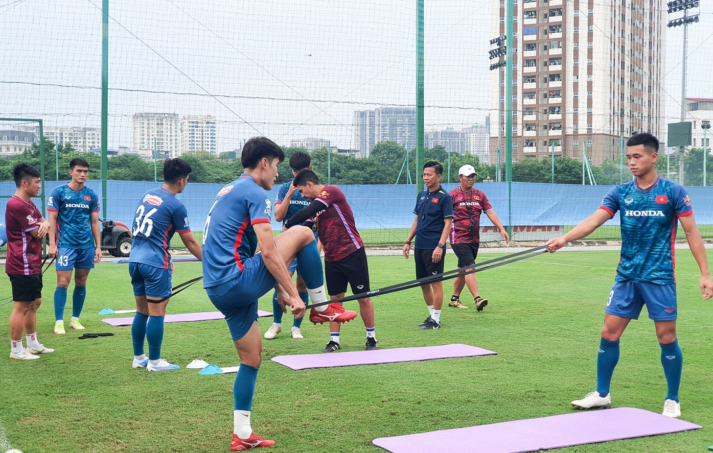 Tuyển Olympic Việt Nam: Chờ sự 'mát tay' của HLV Hoàng Anh Tuấn - Bóng Đá