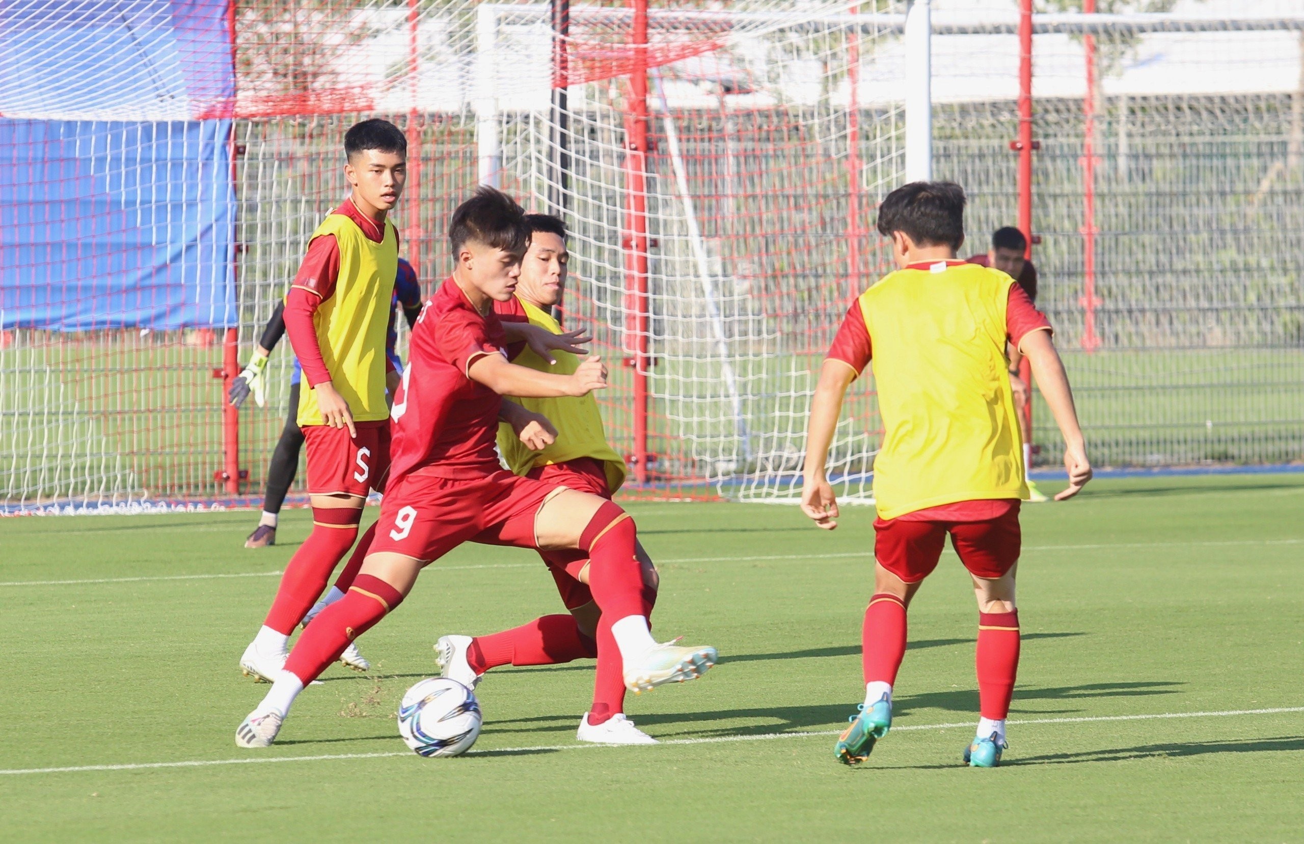 Olympic Việt Nam tổng duyệt, tự tin thắng Mông Cổ trận ra quân - Bóng Đá